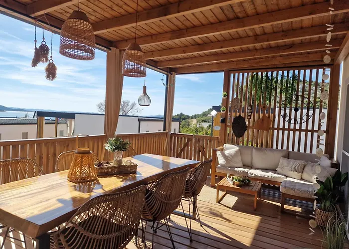 Hollers Homes Haus Max