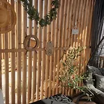 Hollers Homes Haus Max *