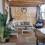Hollers Homes Haus Max 木屋