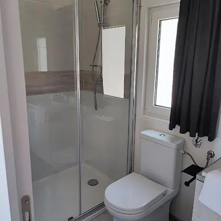 Hollers Homes Haus Max *