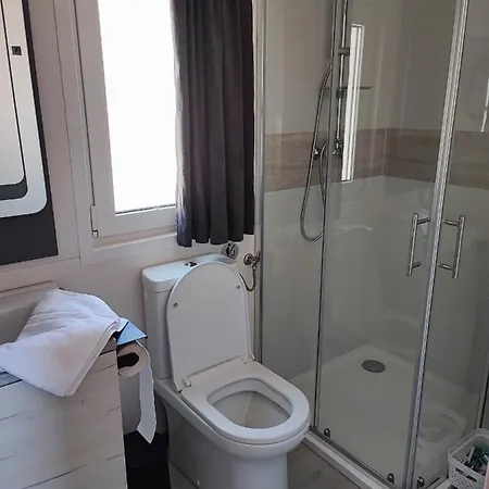 Hollers Homes Haus Max Drage