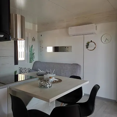 Chalé Hollers Homes Haus Max *